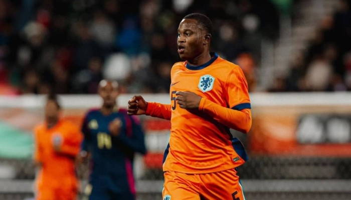 neraysho-kasanwirjo,-wong-jowo-yang-jadi-pemain-bola-di-klub-beken-liga-belanda