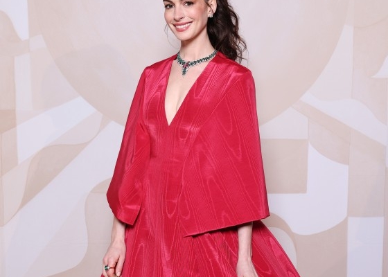 bvlgari-eclettica-tampil-memukau-di-milan-bersama-para-ikon