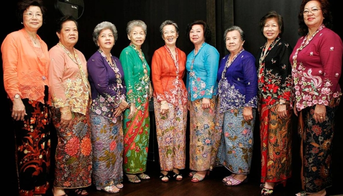 kebaya-sebagai-warisan-dunia:-simbol-diplomasi-budaya-dan-identitas-perempuan-asia-tenggara