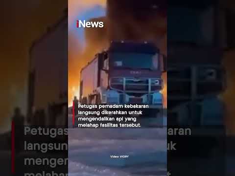 Mencekam! Penampakan Bandara Kuwait Terbakar usai Diserang Drone, Diduga dari Iran