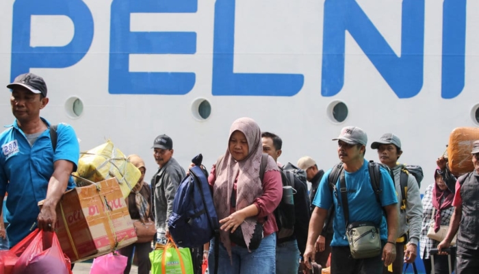 jadwal-kapal-dlu-dan-pelni-semarang-sampit-april-2026