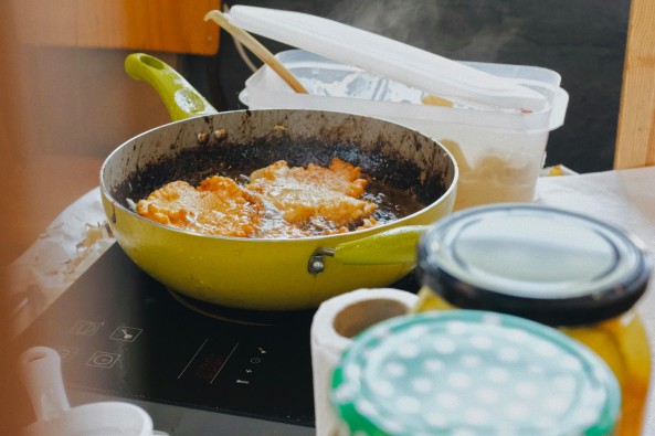 7-ciri-teflon-yang-awet-untuk-masak