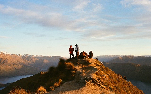 around-the-world-in-analogue:-across-the-islands-of-new-zealand