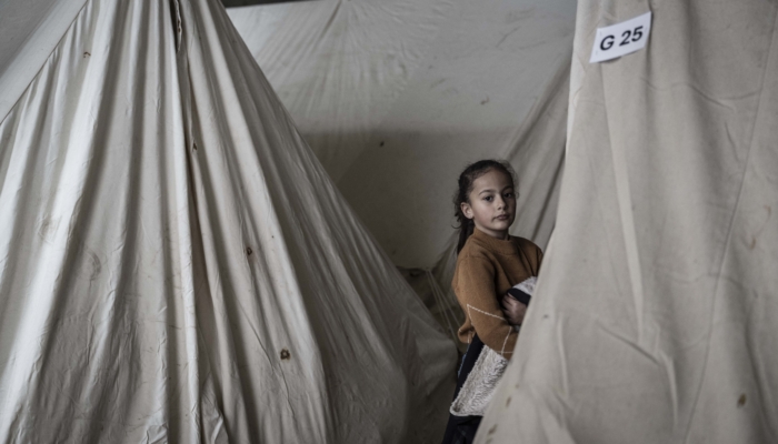 dengan-satu-juta-pengungsi,-lebanon-beralih-ke-dompet-digital-untuk-bantuan