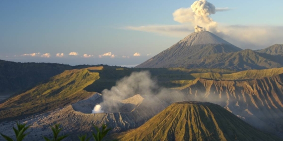 Kawasan Bromo Tutup Sementara untuk Memulihkannya dari Lonjakan Pengunjung Saat Lebaran