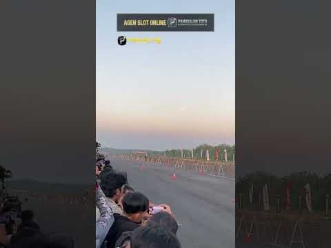 ebon tontonan mahal untuk joky indonesia. Bagaimana Menurut Kalian?, Komentar Dibawah Ini.#viral