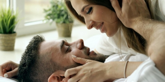 Kebiasaan Penting Setelah Berhubungan Seks