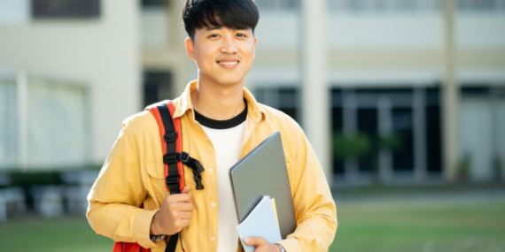 5 Manfaat Menjadi Asisten Dosen bagi Pemahaman Materi dan Pengalaman Mengajar