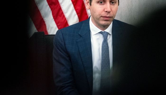 tersangka-ditangkap-karena-diduga-melempar-koktail-molotov-ke-rumah-sam-altman