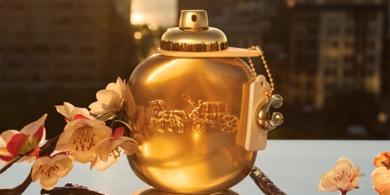 Coach Gold Perfume, Wangi Bold dan Feminin yang Memikat