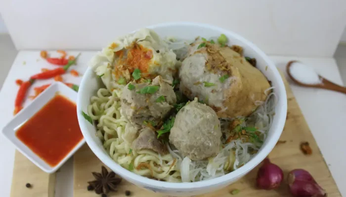 5-dosa-warung-bakso-yang-bikin-hilang-nafsu-makan,-bahkan-sebelum-sendok-pertama