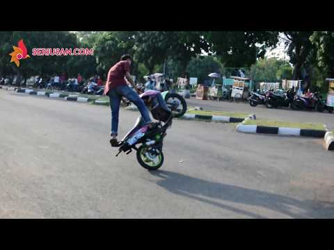 Liputan Atraksi Komunitas Freestyler Motor Cirebon Part 2