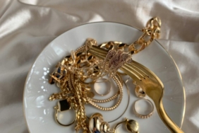 rekomendasi-perhiasan-emas-minimalis-dari-brand-lokal