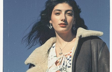 Motion and Light: A LomoChrome Classicolor ISO 200 Portrait Series by Moana