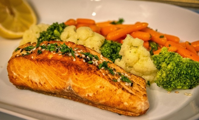 8-makanan-yang-membantu-meredakan-peradangan-dalam-tubuh