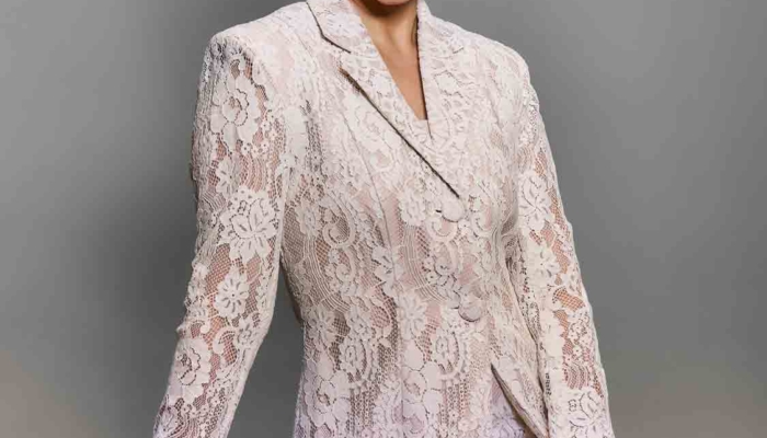 semangat-kartini-modern-lenda-lucia:-bekerja-&-melayani