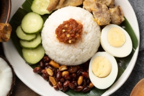tempat-makan-nasi-koyor-di-semarang