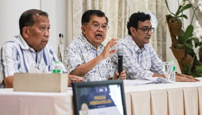 jk-soal-beri-nasihat-ke-jokowi-terkait-ijazah:-sebagai-senior