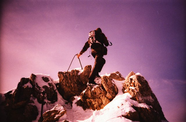 shot-with-love:-film-and-hiking-by-sina-schlemermeyer