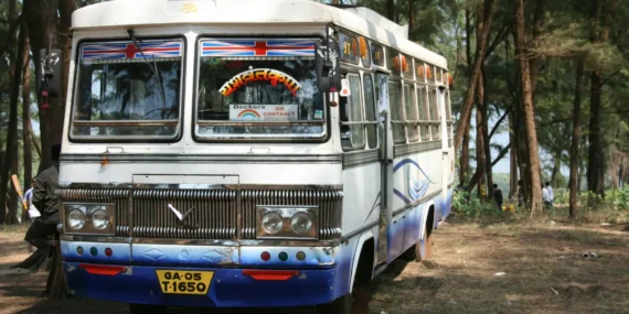 Pengalaman Saya 3 Tahun “Menantang Maut” di Pacitan Hanya demi Bisa Berangkat Sekolah