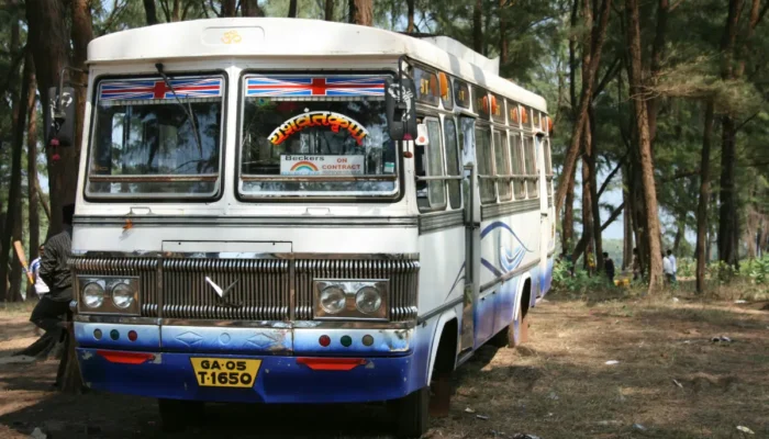 pengalaman-saya-3-tahun-“menantang-maut”-di-pacitan-hanya-demi-bisa-berangkat-sekolah