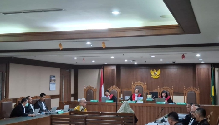 hari-dan-yenny-andayani-bantah-pengadaan-lng-rugikan-negara