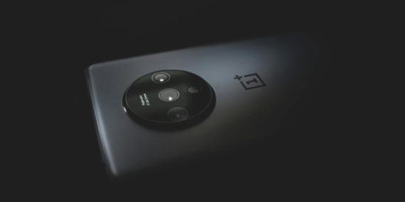 Kenapa Harga HP Flagship Turun Drastis Setelah Setahun? Ini Jawabannya