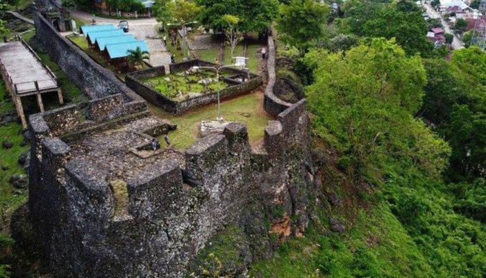 benteng-keraton-buton,-benteng-terluas-di-dunia-dan-jejak-kejayaan-di-bau-bau