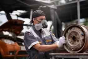 kriteria-bengkel-yang-bagus-untuk-service-armada