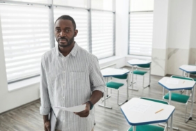 10-cara-mendekatkan-diri-ke-dosen-tanpa-terkesan-menjilat