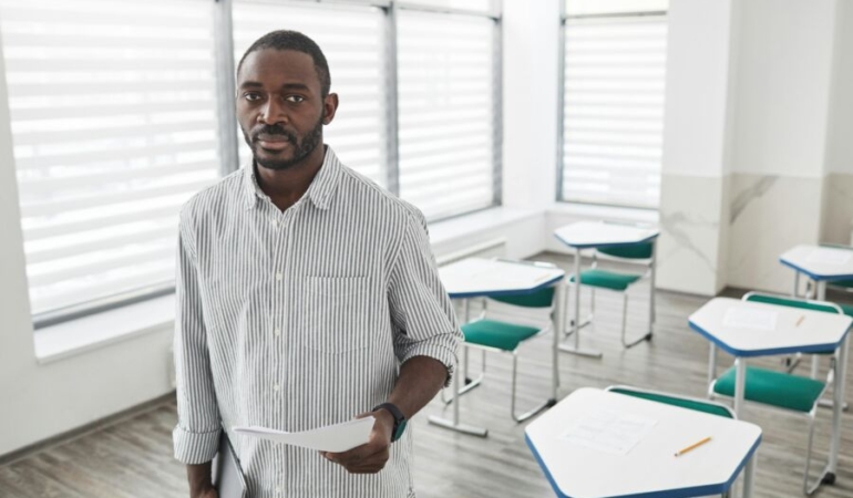 10-cara-mendekatkan-diri-ke-dosen-tanpa-terkesan-menjilat