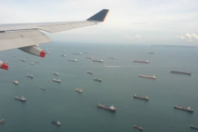 indonesia-tegaskan-tidak-akan-pasang-tarif-di-selat-malaka