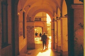 special-mission-110:-spying-on-everyday-life-—-adam-barczak’s-first-adventure-with-the-lomomatic-110