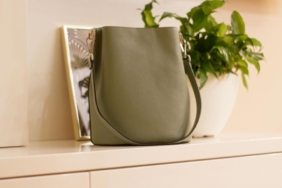 5-cara-mengatur-tas-agar-barang-gak-berantakan-dan-mudah-dicari