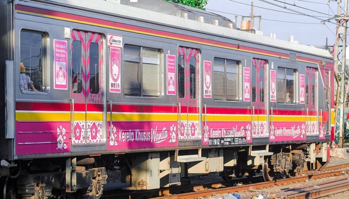 kenapa-gerbong-khusus-perempuan-di-krl-ada-di-paling-depan-dan-belakang?