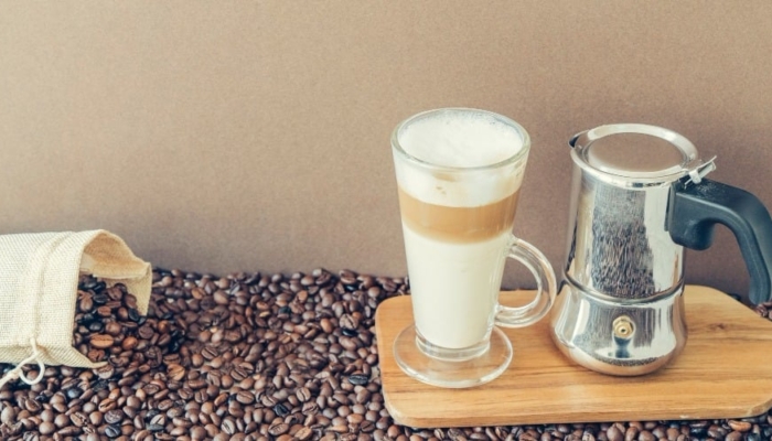 rekomendasi-tempat-kopi-susu-enak-di-bandung