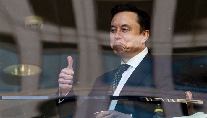 elon-musk-tampaknya-mengakui-xai-telah-menggunakan-model-openai-untuk-melatihnya-sendiri