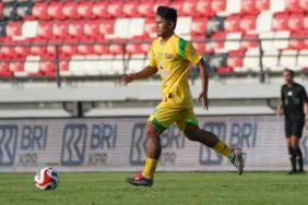toni-firmansyah:-pilar-kepercayaan-dan-harapan-baru-persebaya