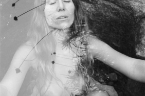 maria-guzman:-exploring-earthly-and-gentle-connections-through-analogue-photography-(nsfw)