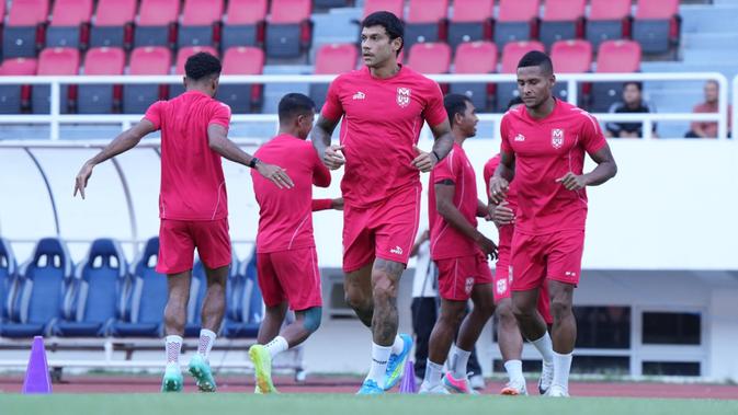 bri-super-league:-duel-kontra-persis-jadi-taruhan-harga-diri-malut-united-di-jatidiri