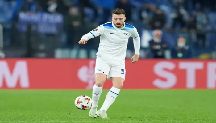 bantah-sepakat-gabung-milan,-agen-mario-gila:-bicara-dulu-dengan-lazio