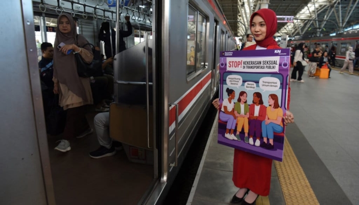 respons-kai-terkait-dugaan-pelecehan-intip-rok-dari-bawah-peron
