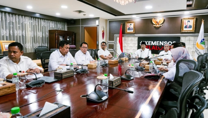 setahun-sekolah-rakyat,-gus-ipul-minta-utamakan-empati-dan-data