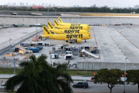 arti-ledakan-spirit-airlines-bagi-liburan-anda