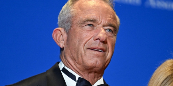 Podcast Baru RFK Jr. Aneh seperti yang Anda Harapkan