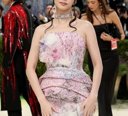 7-busana-terbaik-met-gala-2026