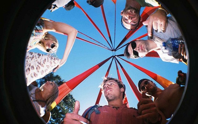 synesthesia-mixtape-vol.-3:-warming-up-for-summertime-fests