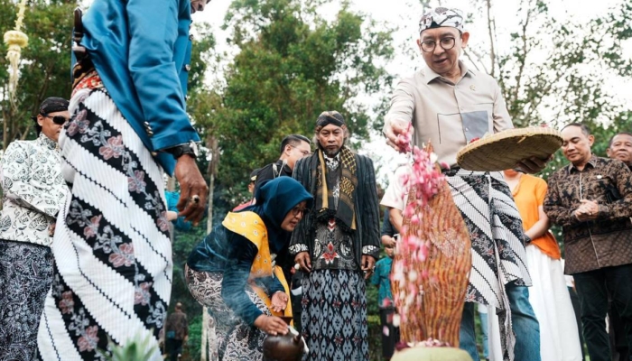 gelar-ritual-agung-pemindahan-arca-buddha,-kemenbud-perkuat-pelestarian-kawasan-borobudur