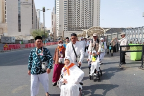 tips-hadapi-cuaca-ekstrem-di-makkah-bagi-jemaah-haji-indonesia