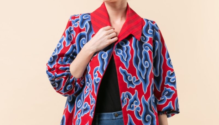 7-model-baju-batik-elegan-dan-mewah-untuk-tampil-berkelas